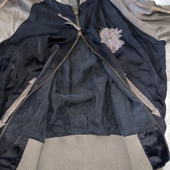 Danang Silk Jacket koi fish - Picture 4 of 5